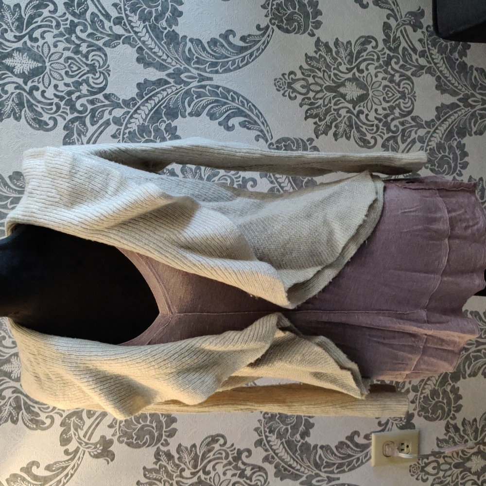 White House Black Market Cardigan